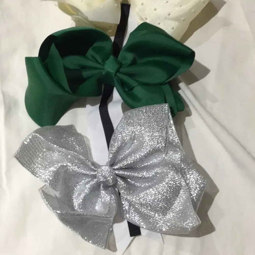 JoJo like bows w/ organizer NWT